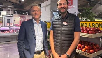 Chez Monoprix, les futurs directeurs de magasin retournent à l'école avant de prendre les commandes