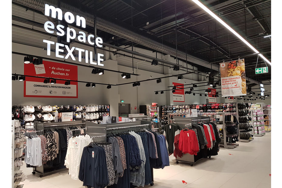 Produits frais, digital et services : Auchan ouvre son supermarché ...