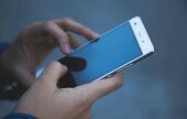 Télécoms : le prix des forfaits mobiles explose